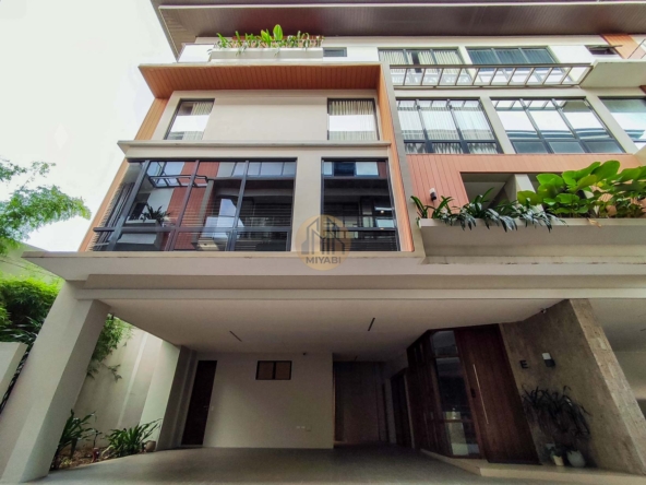 4-Storey Townhouse For Sale in Paco, Manila | ₱52M