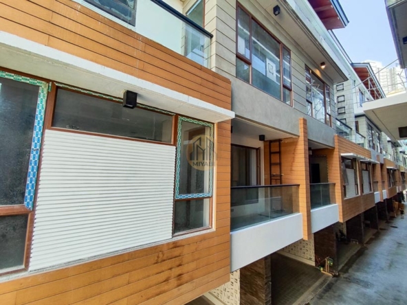 4-Storey Townhouse For Sale in Quiapo, Manila | ₱48M