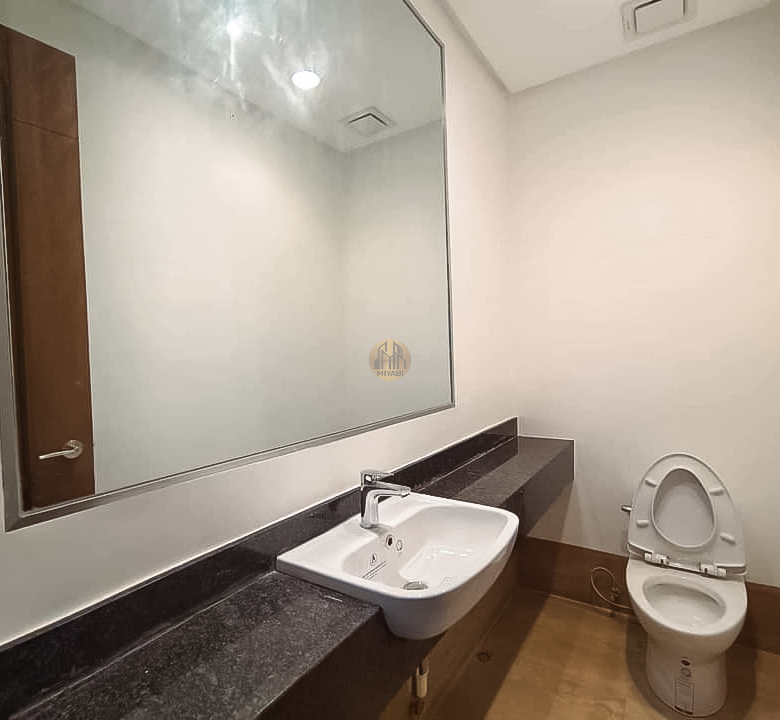 Peacefully Nestled: 4-Storey Commercial Townhouse For Sale in Kristong Hari, Quezon City | ₱75.3M