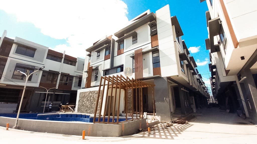 Pre-Selling Townhouses at Introductory Price: 3-Storey Townhouse | Pugad Lawin, Quezon City | ₱26.6M