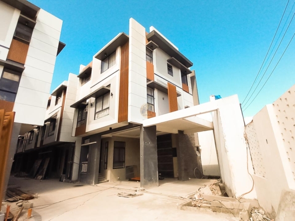 Pre-Selling Townhouses at Introductory Price: 3-Storey Townhouse | Pugad Lawin, Quezon City | ₱26.6M