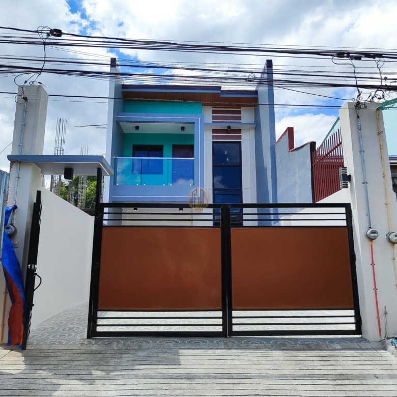 2-Storey Residential Townhouse for sale in Sto Domingo, Cainta | ₱10.5M