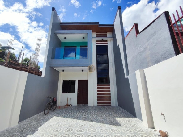 Newly Built: 2-Storey Residential Townhouse for sale in Sto Domingo, Cainta | ₱10.5M